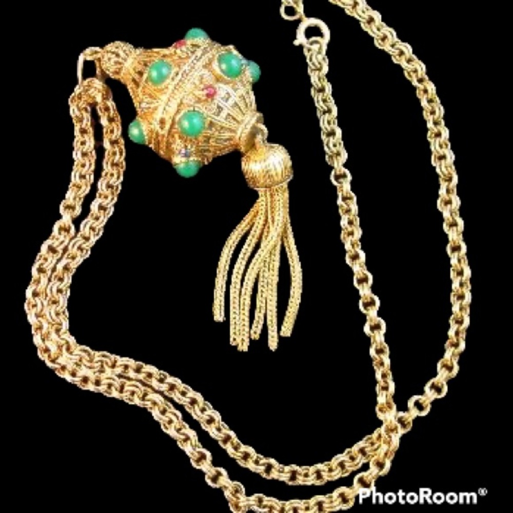 Vintage Florenza Etruscan Vinaigrette Pendant Necklace